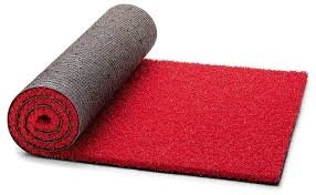 Cesped sintetico rojo para cancha de padel — disponible en PadelCBA Cristal