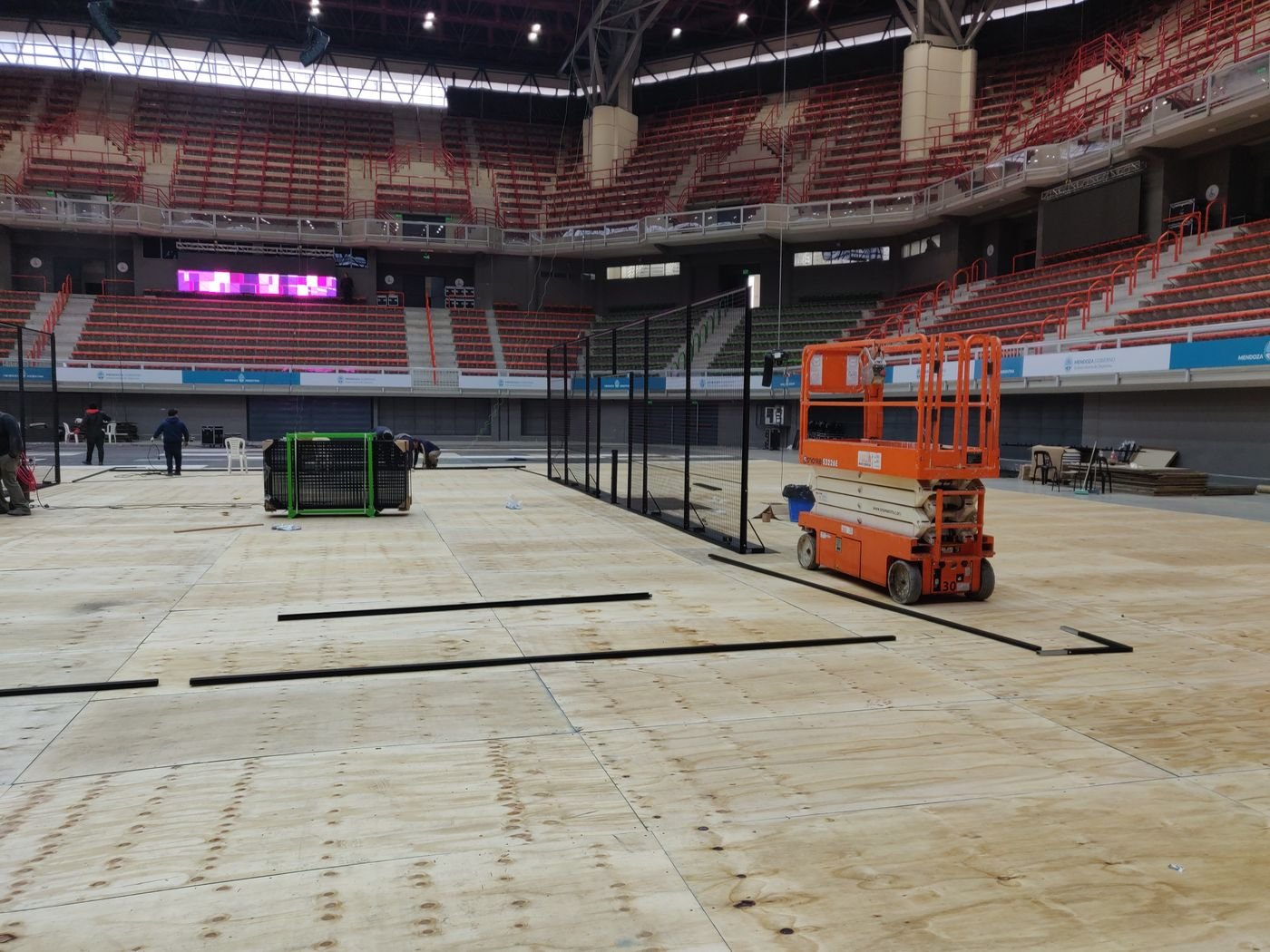 Premier Padel Mendoza 2022 cancha profesional PadelCBA Cristal
